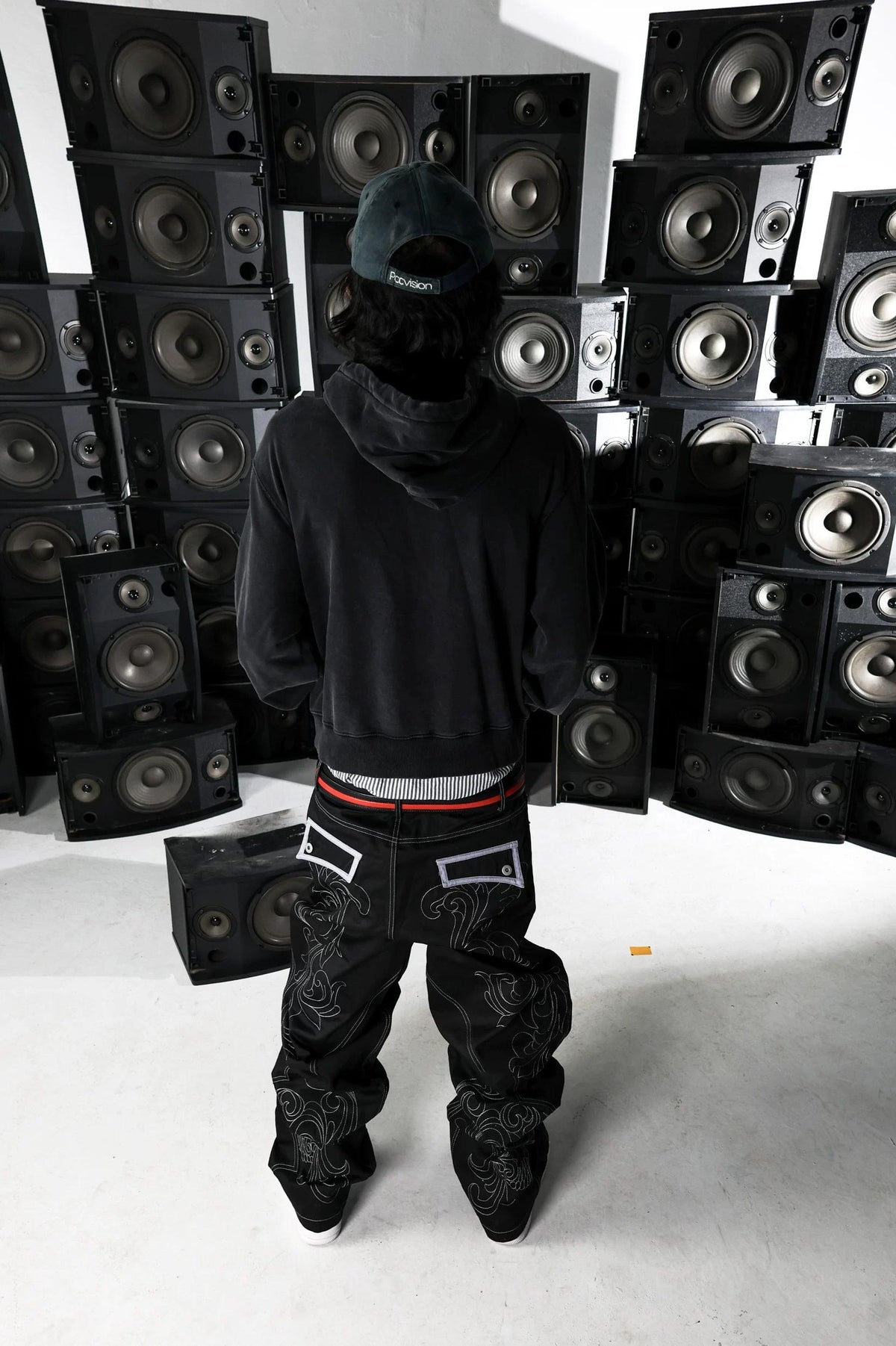 BAROQUE SKULL EMBROIDERED PANTS