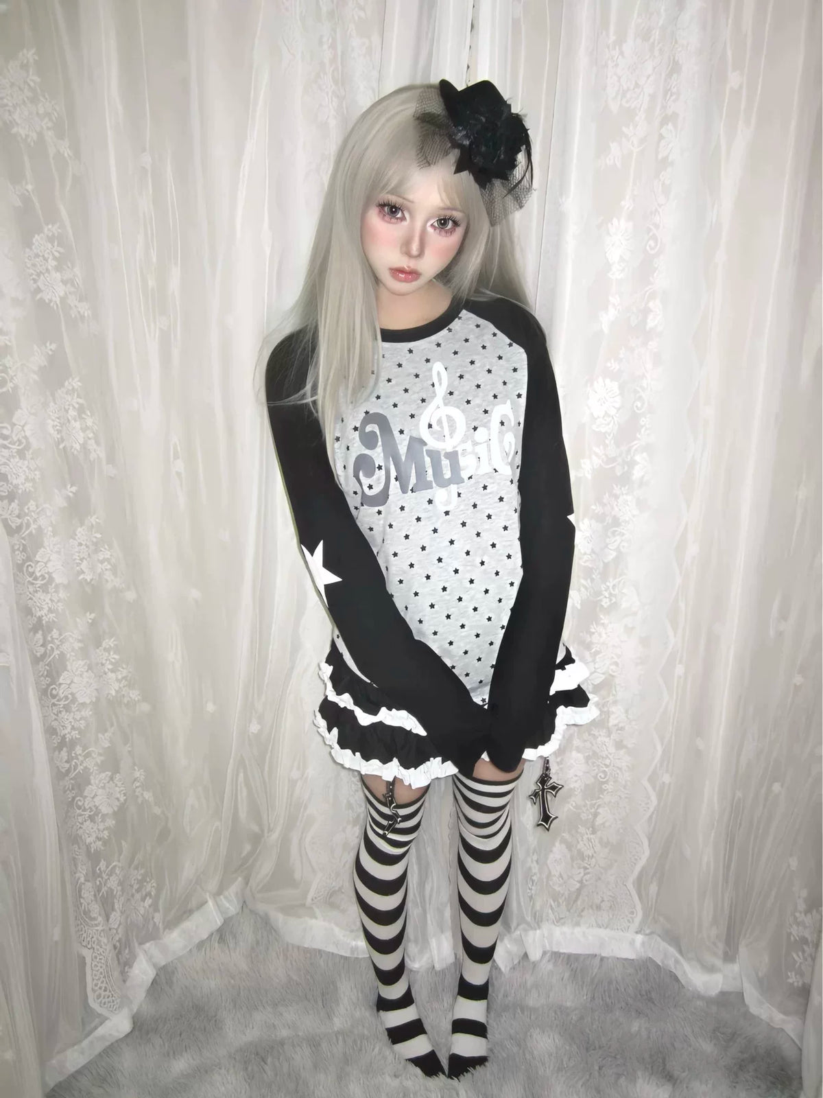 COLORFUL LONG-SLEEVE T-SHIRT