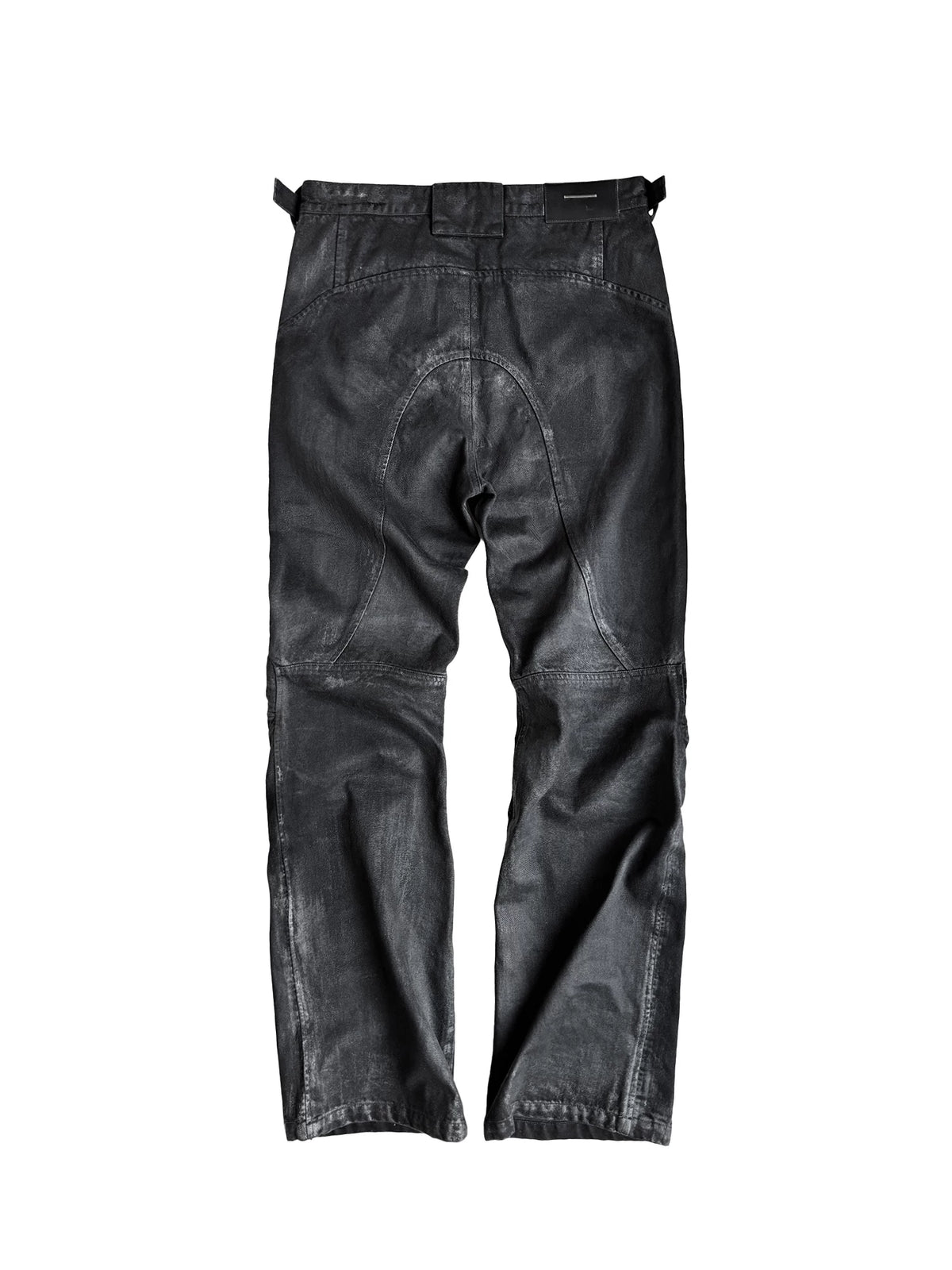 DECONSTRUCTED FRAYED JEANS