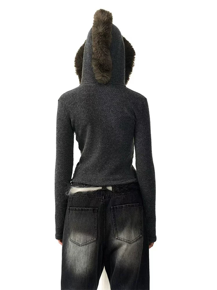 KNITTED JACKET WITH DETACHABLE FUR COLLAR