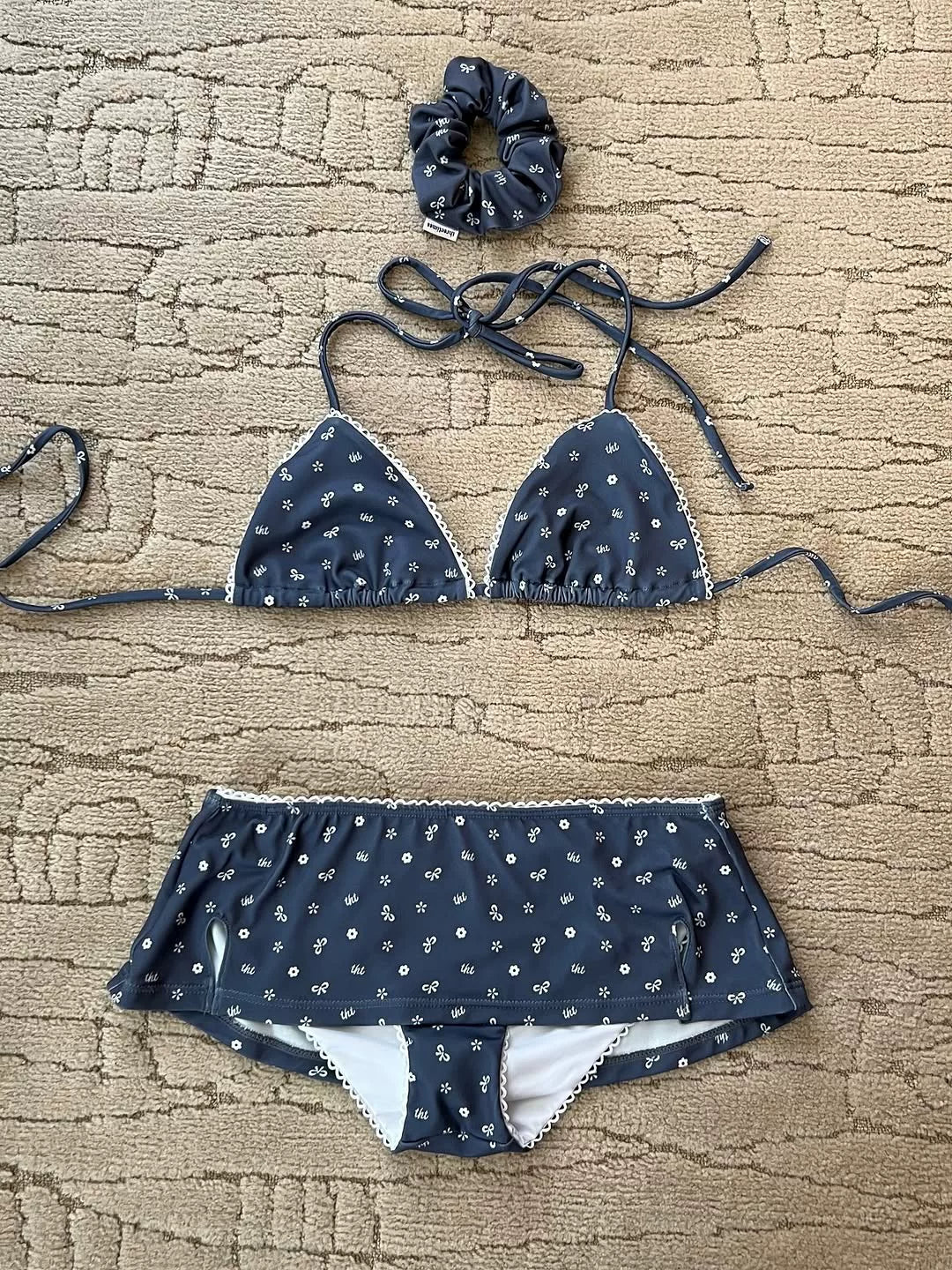THREE-PIECE BIKINI SET