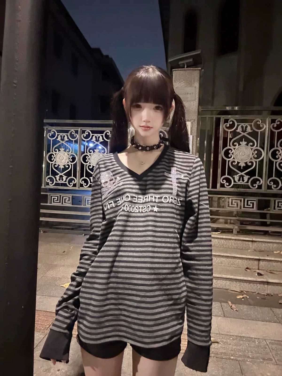 REBEL SKULL STRIPED TEE