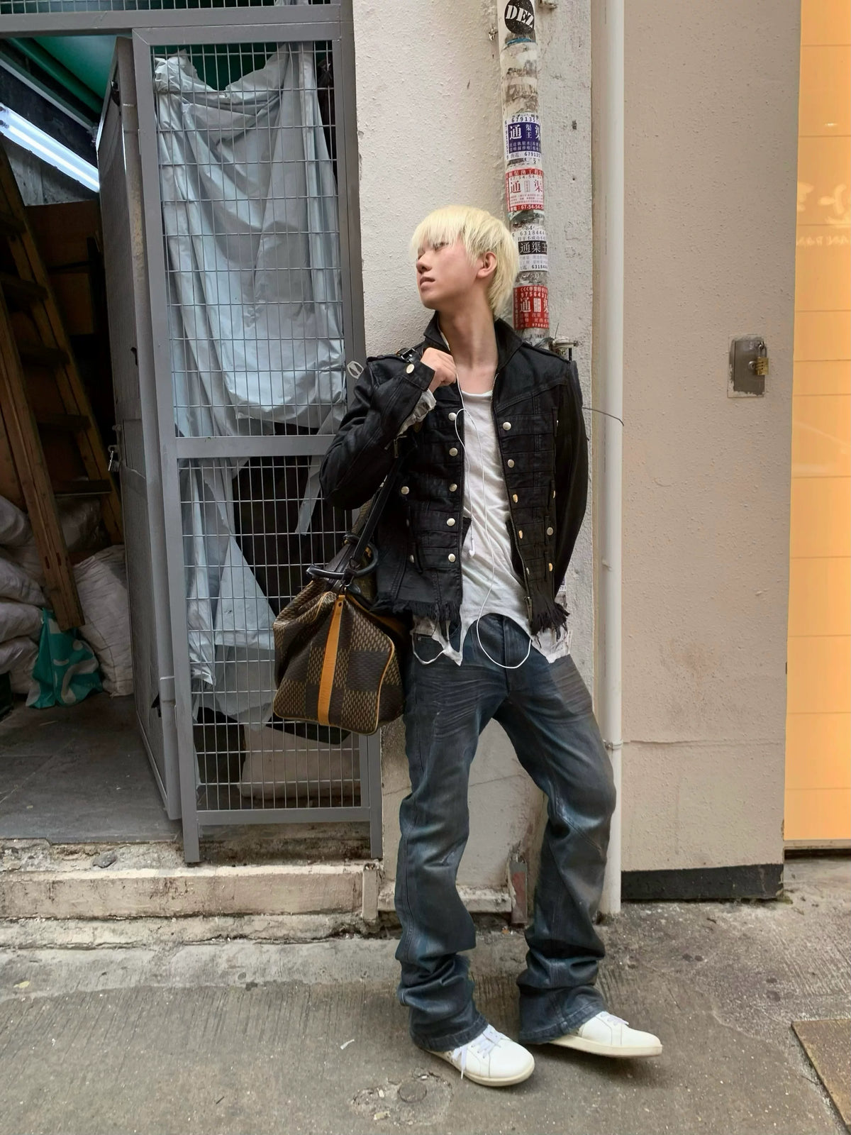 DESTRUCTED WAX DENIM JACKET
