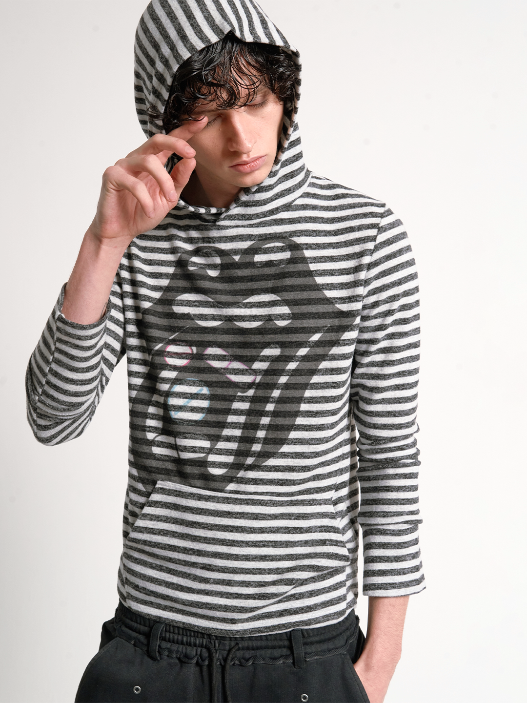 DIZZY CANDY STRIPED HOODIE TEE
