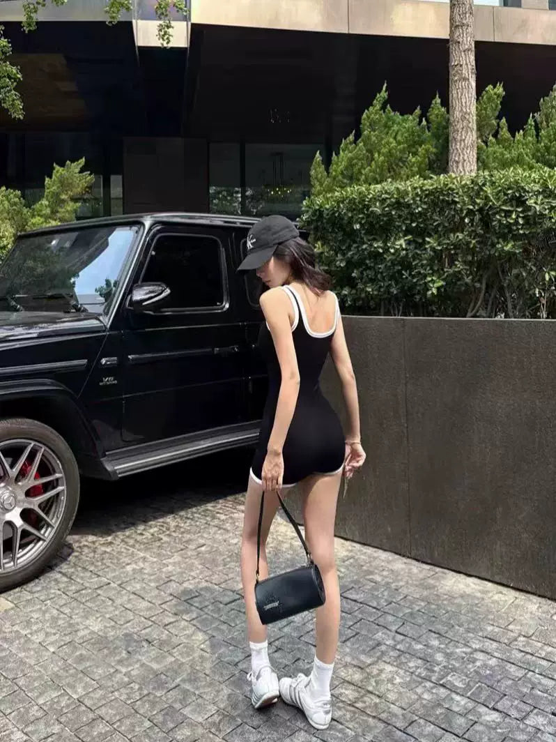 SLEEK BLACK ONE-PIECE SWIMSUIT