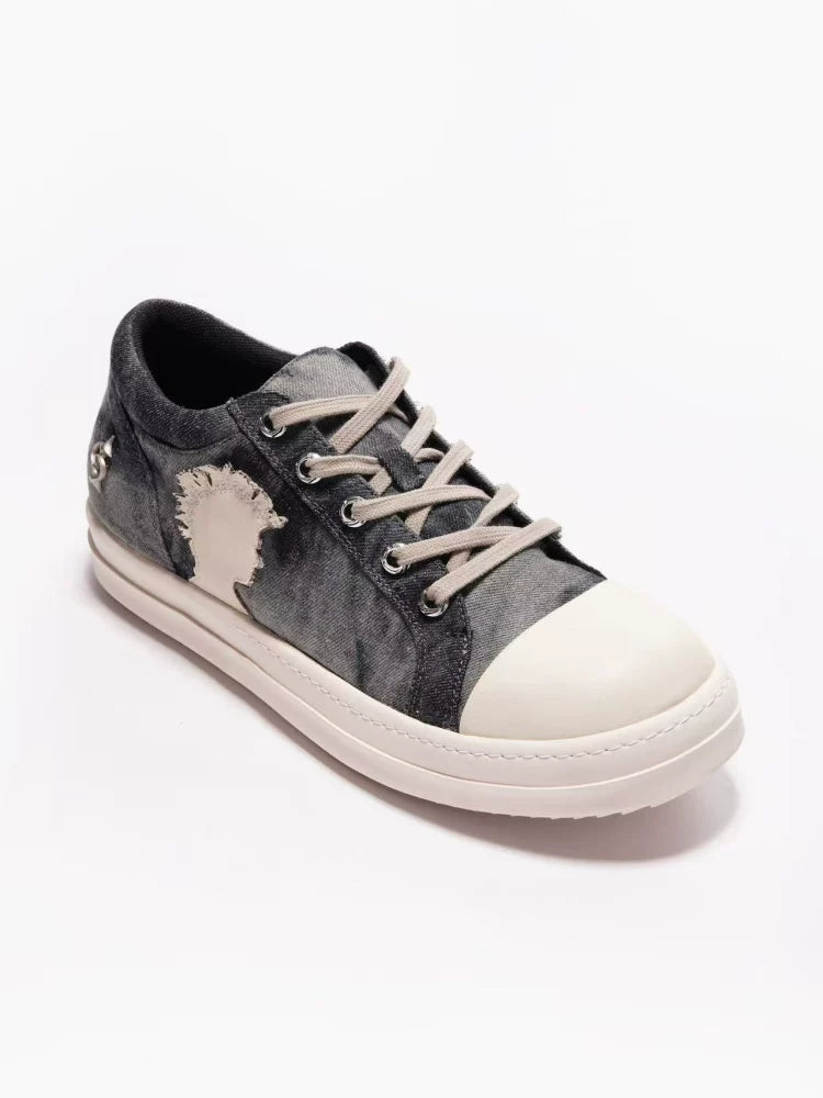 TRENDY LOW-TOP BOARD SHOES