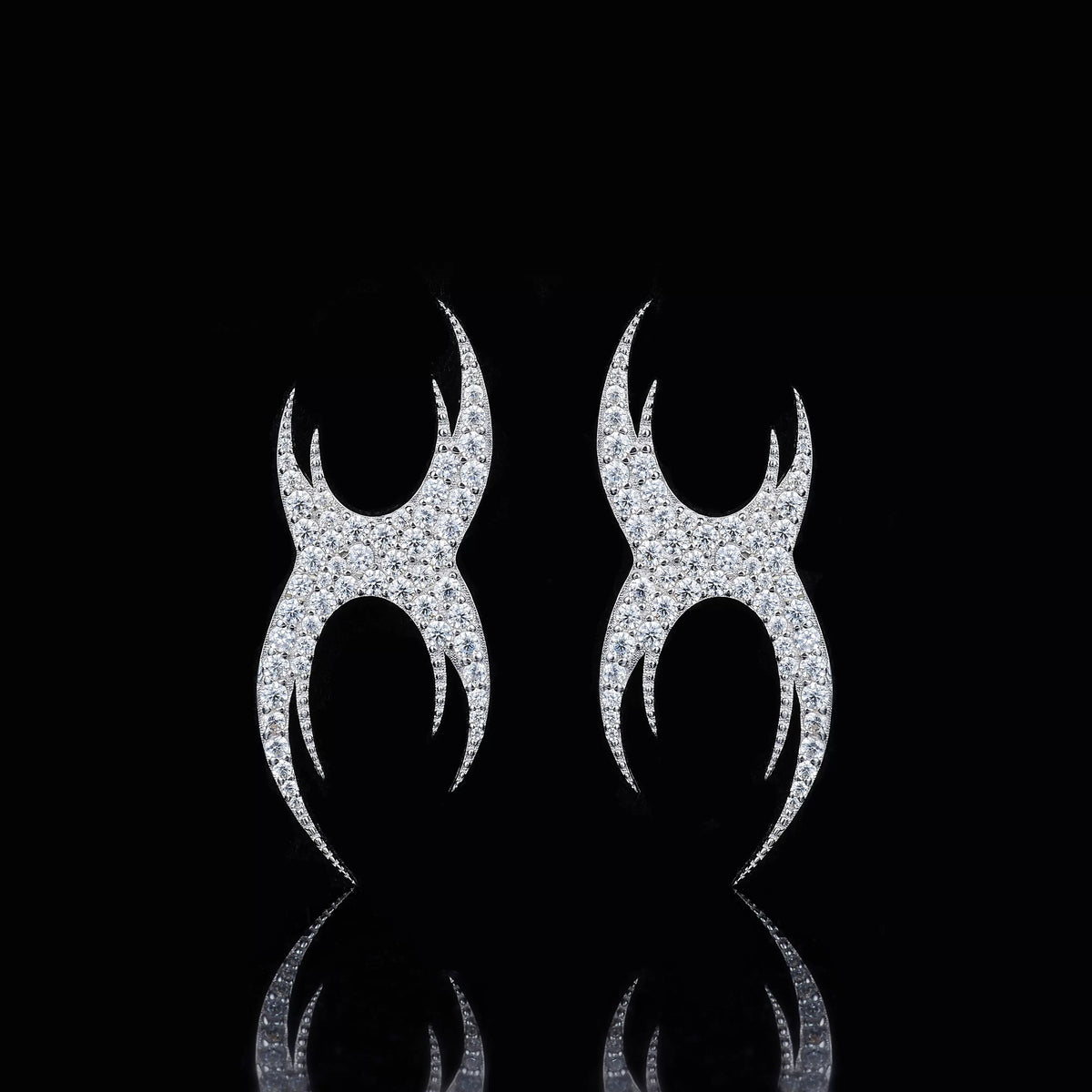 DIAMOND XX SHAPED EARRINGS
