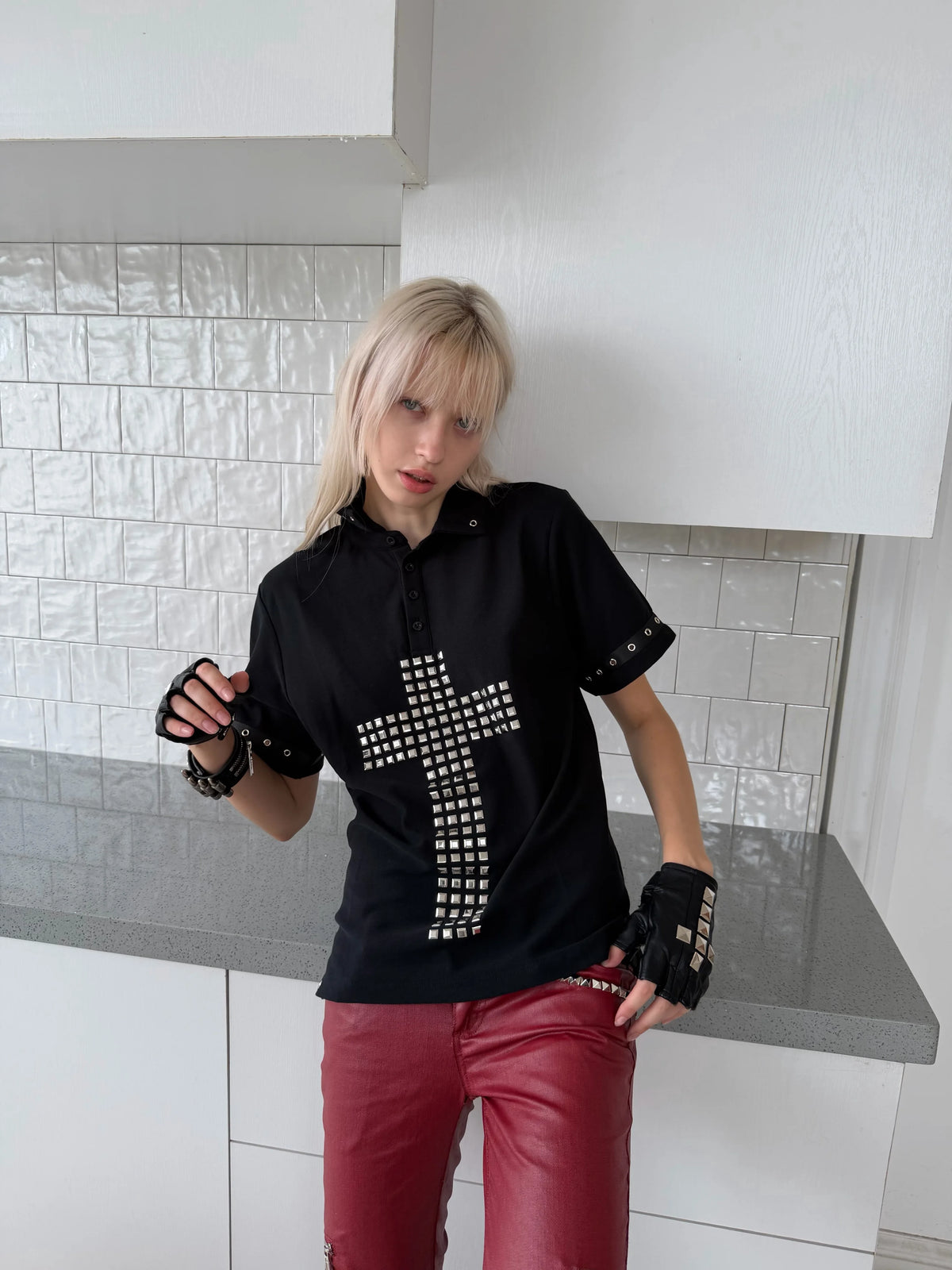 STUDDED CROSS POLO TEE