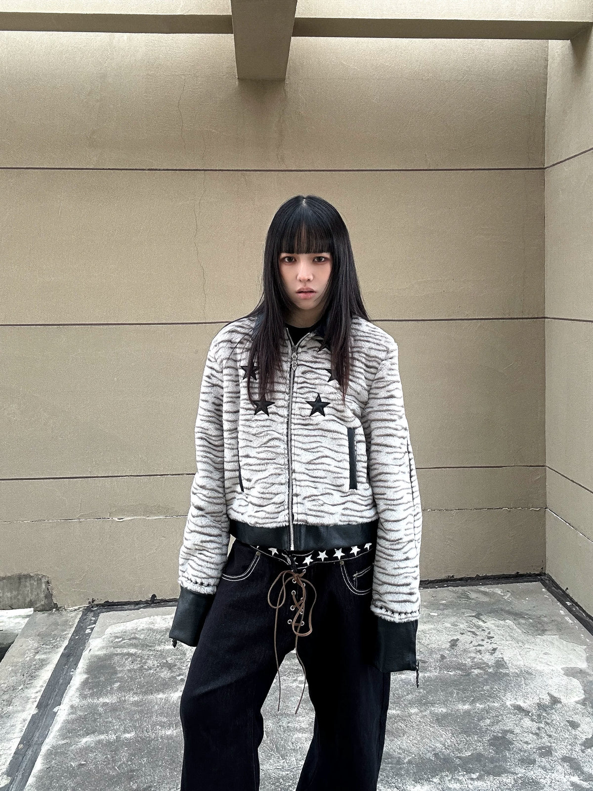 TIGER STRIPE SPLICED JACKET