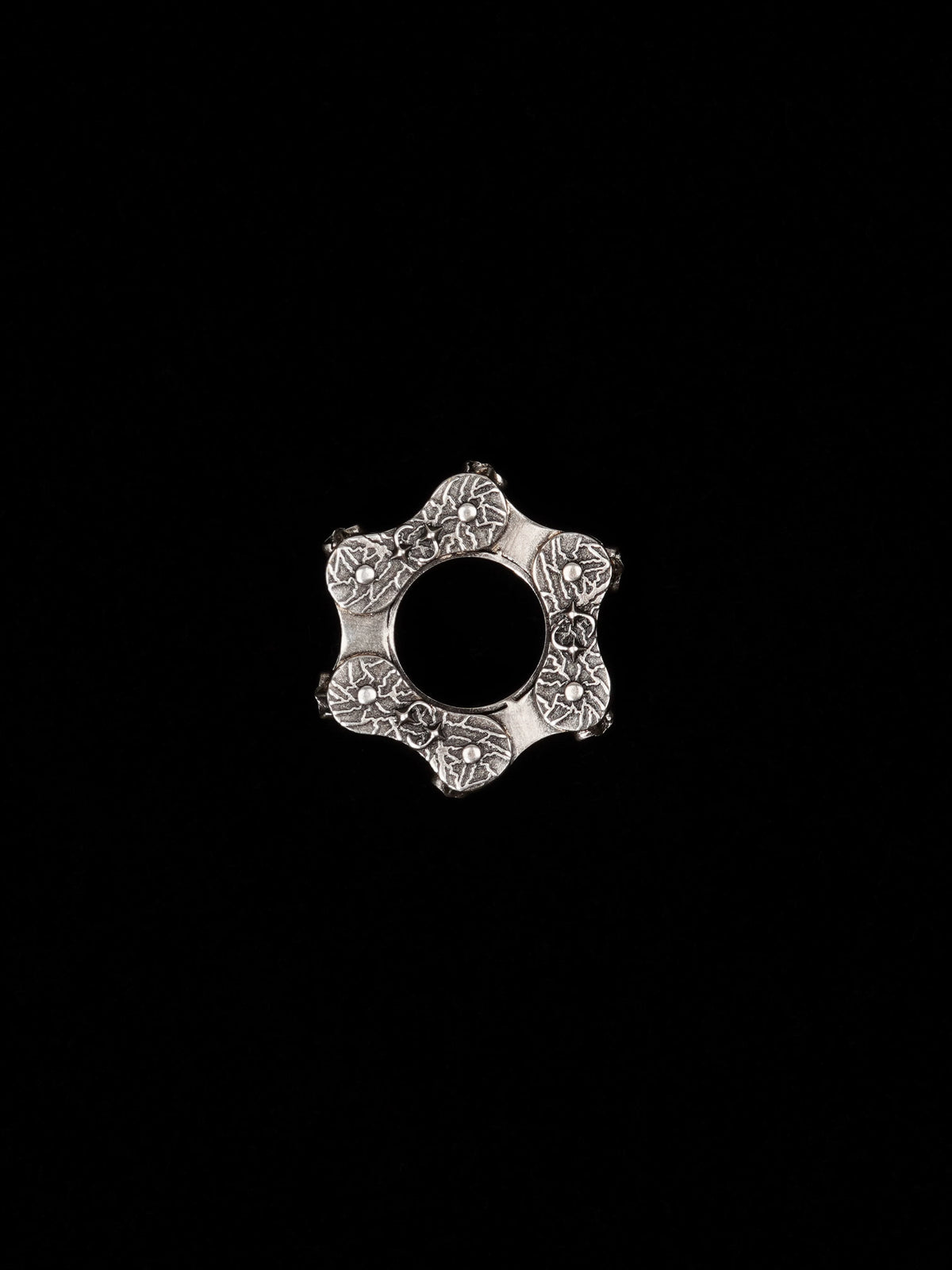 HIP HOP STYLE CHAIN RING