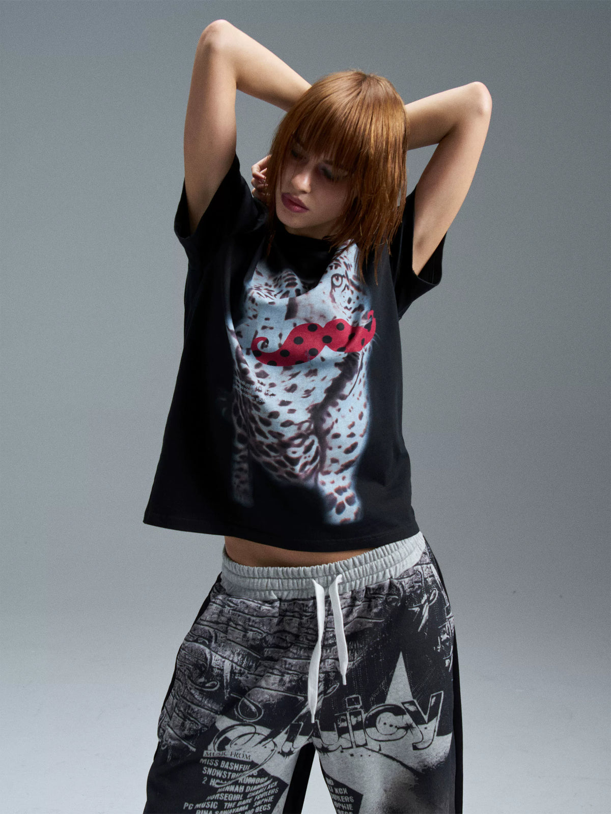 FLORAL SCRIPT STREETWEAR T-SHIRT