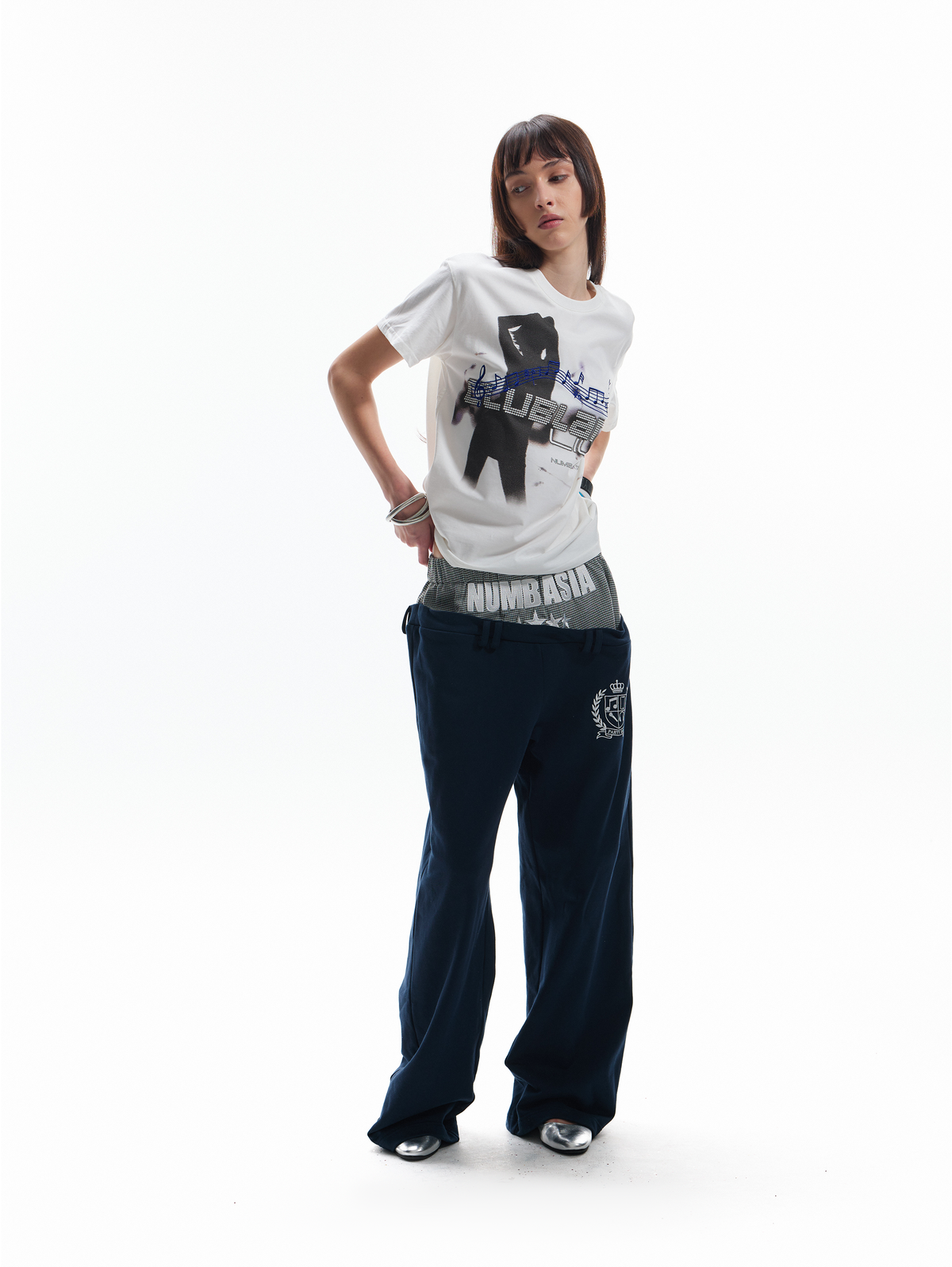 PARTY TIME GRAPHIC TEE