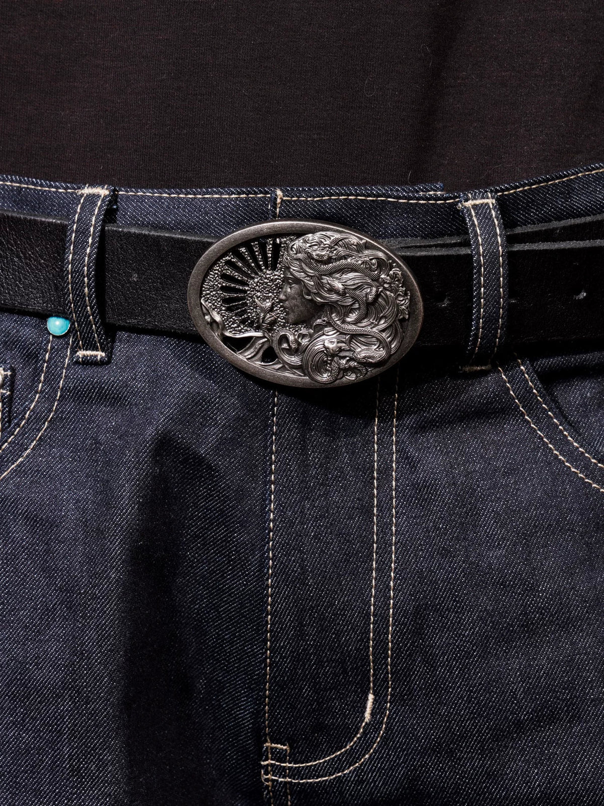 EMBOSSED LEATHER BELT