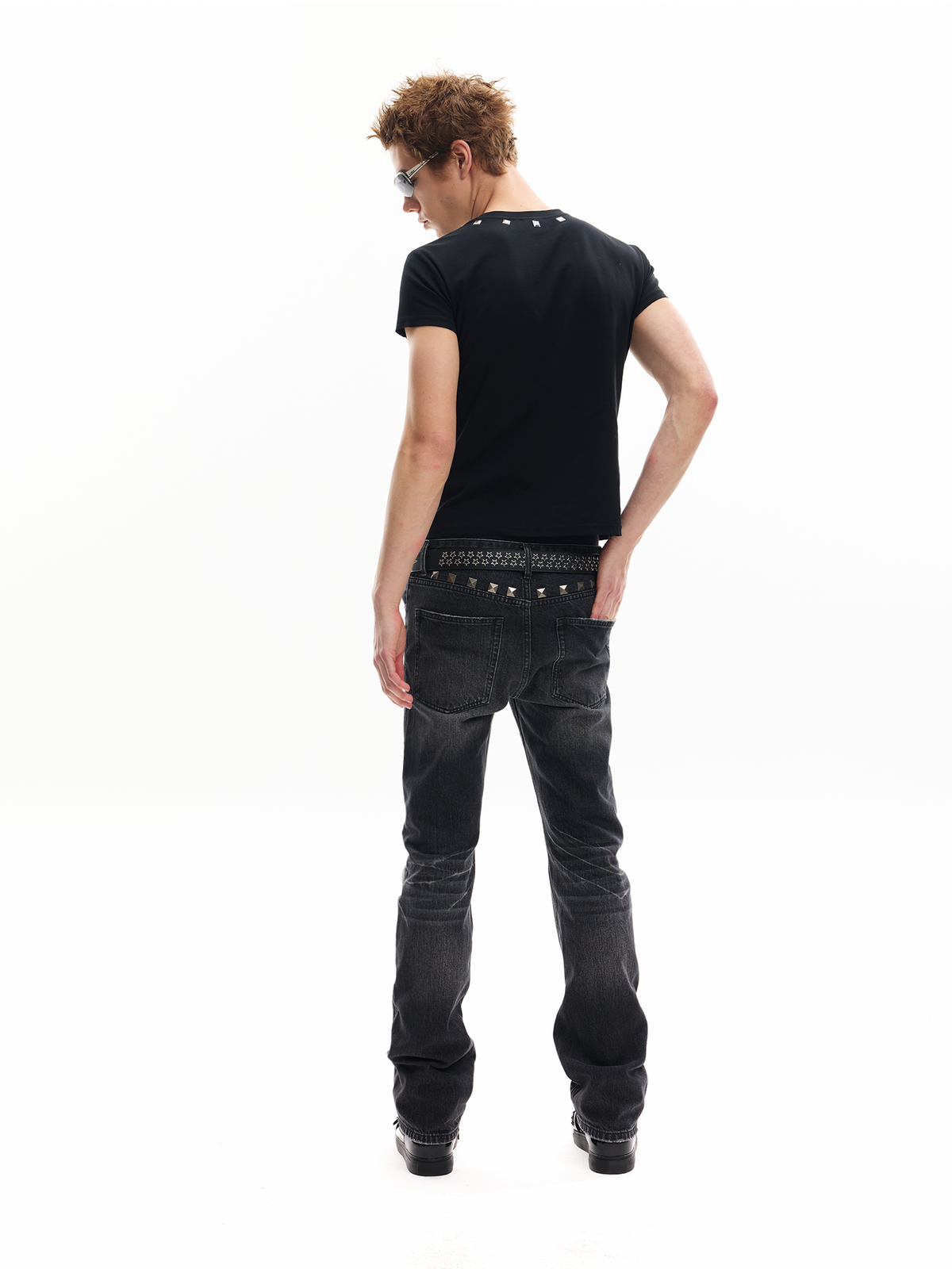 BLACK SLIM FIT RHINESTONE TEE