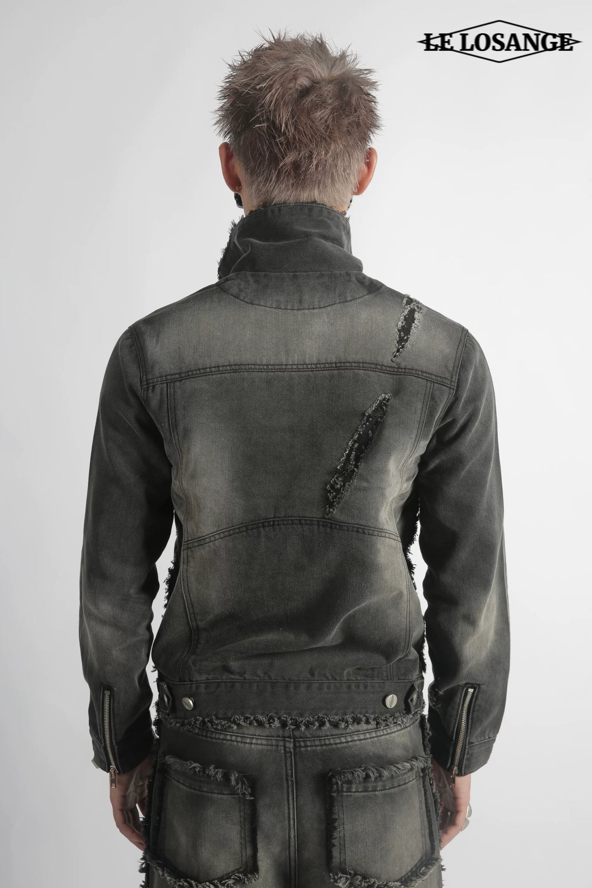 WASHED DENIM ZIP JACKET