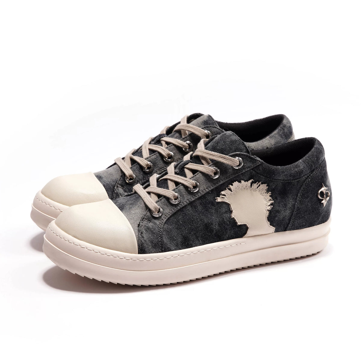 TRENDY LOW-TOP BOARD SHOES