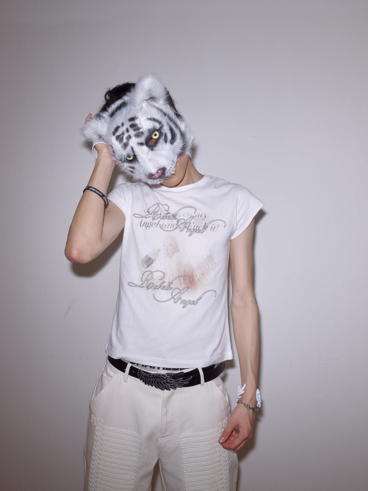 DRUNKEN ANGEL COTTON-LINEN T-SHIRT