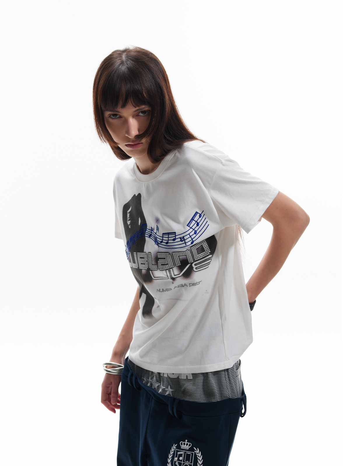 PARTY TIME GRAPHIC TEE