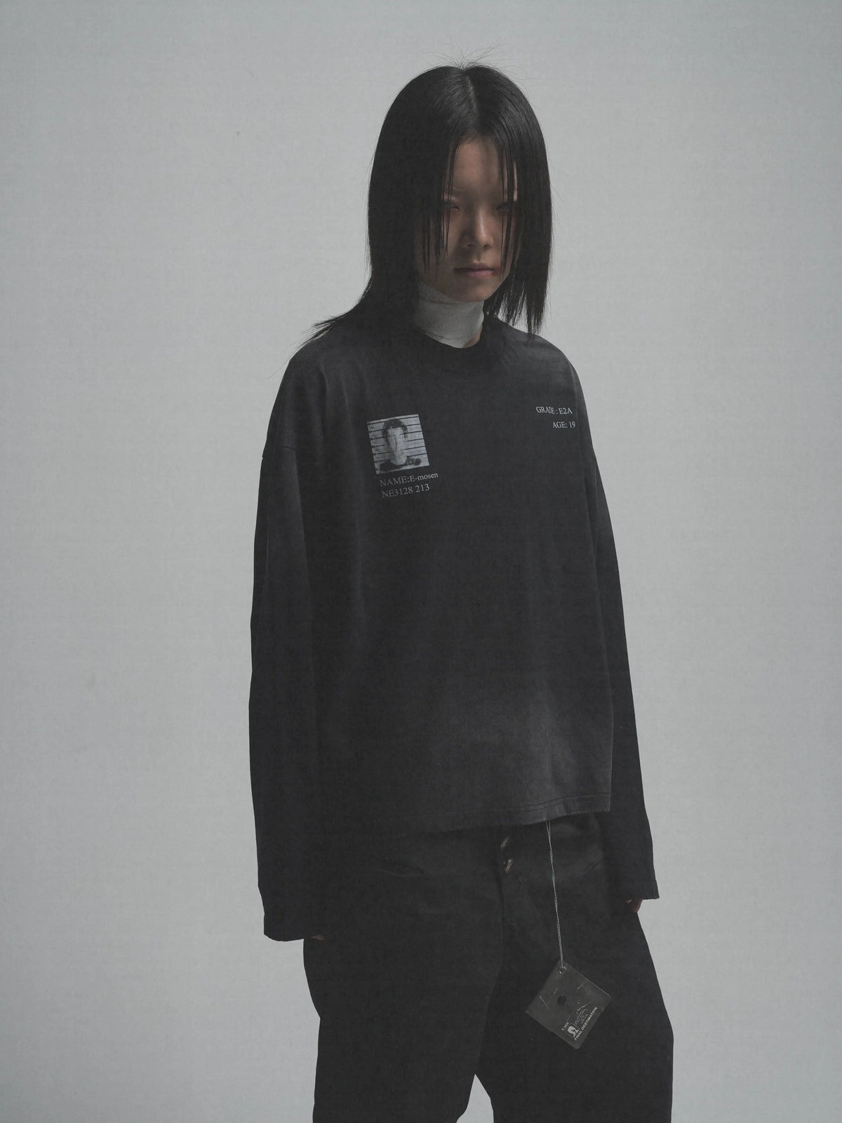 AGED EMOTIONAL PRISONER LONG SLEEVE TEE