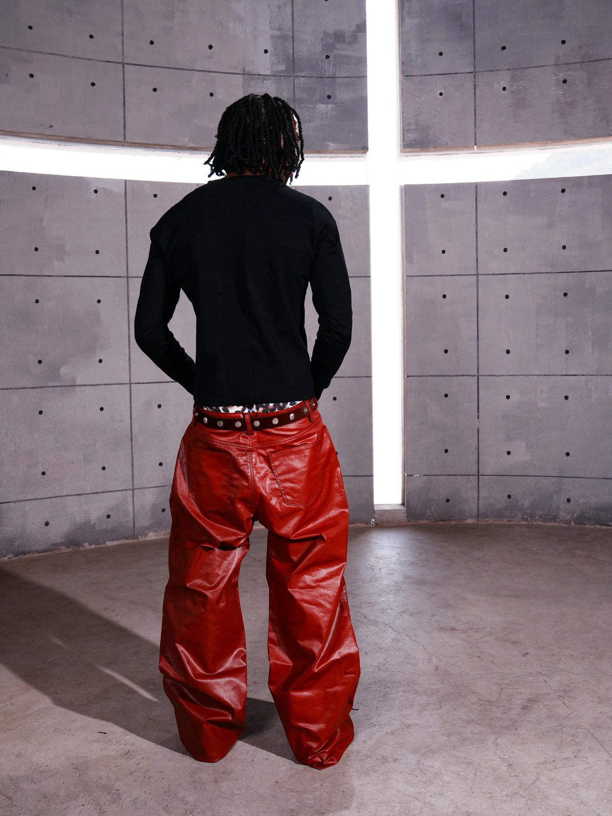 LIQUID METAL PINK COATED JEANS