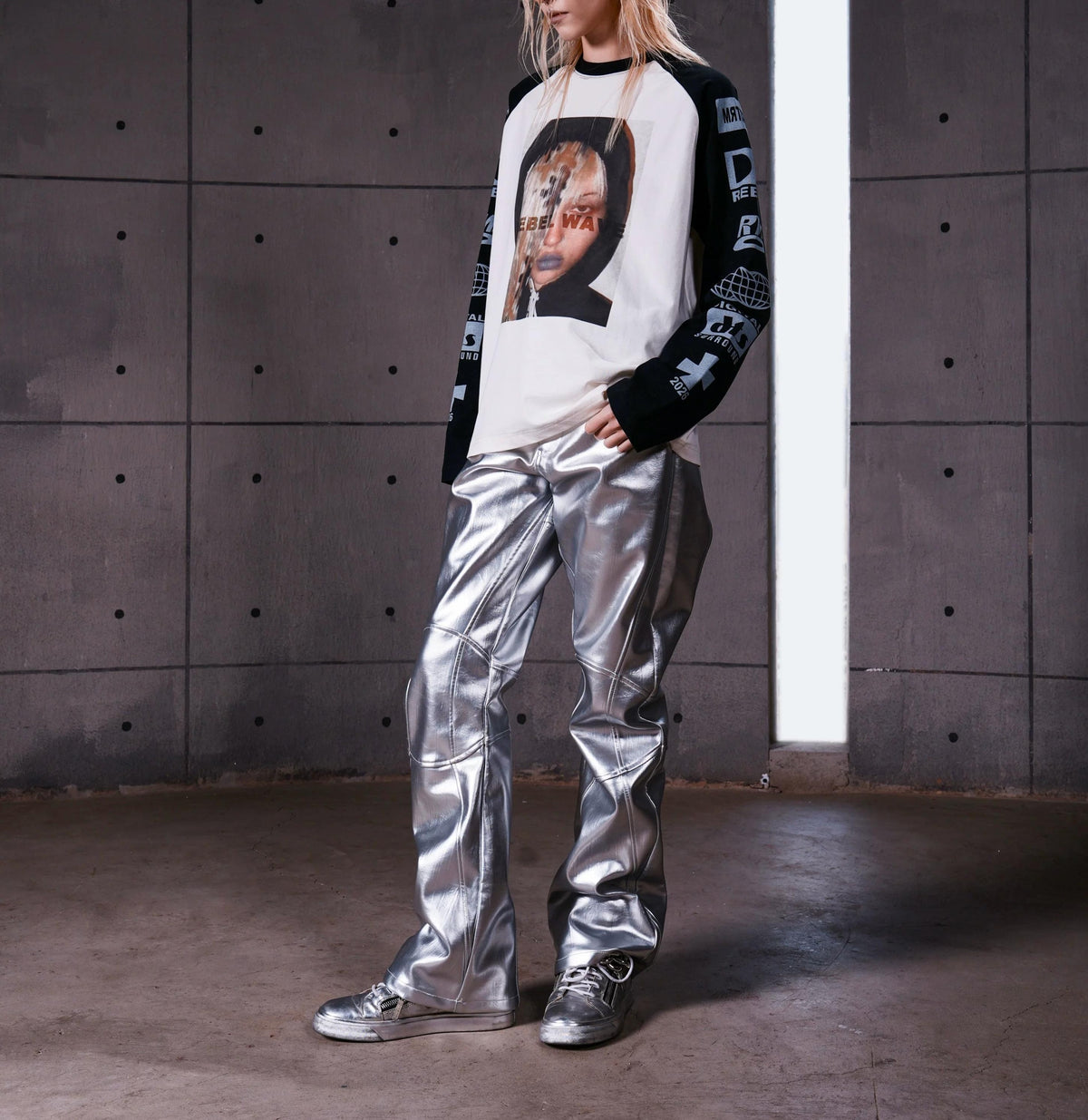 WAVE PORTRAIT PRINT LONG SLEEVE TEE