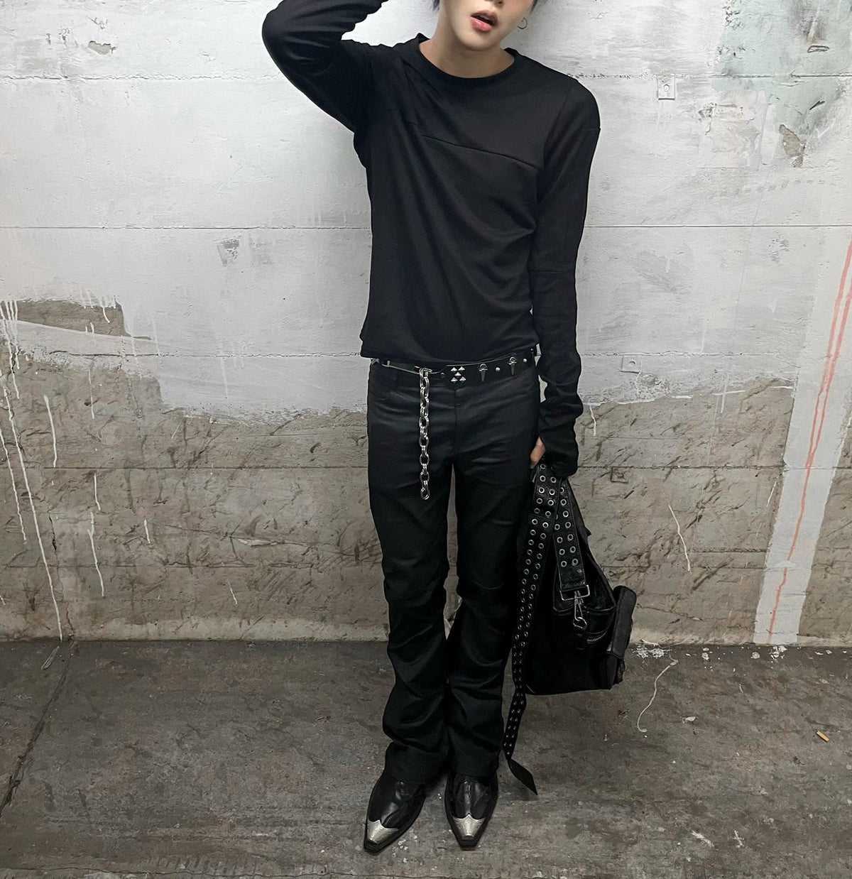SLIM FIT LONG SLEEVE TOP