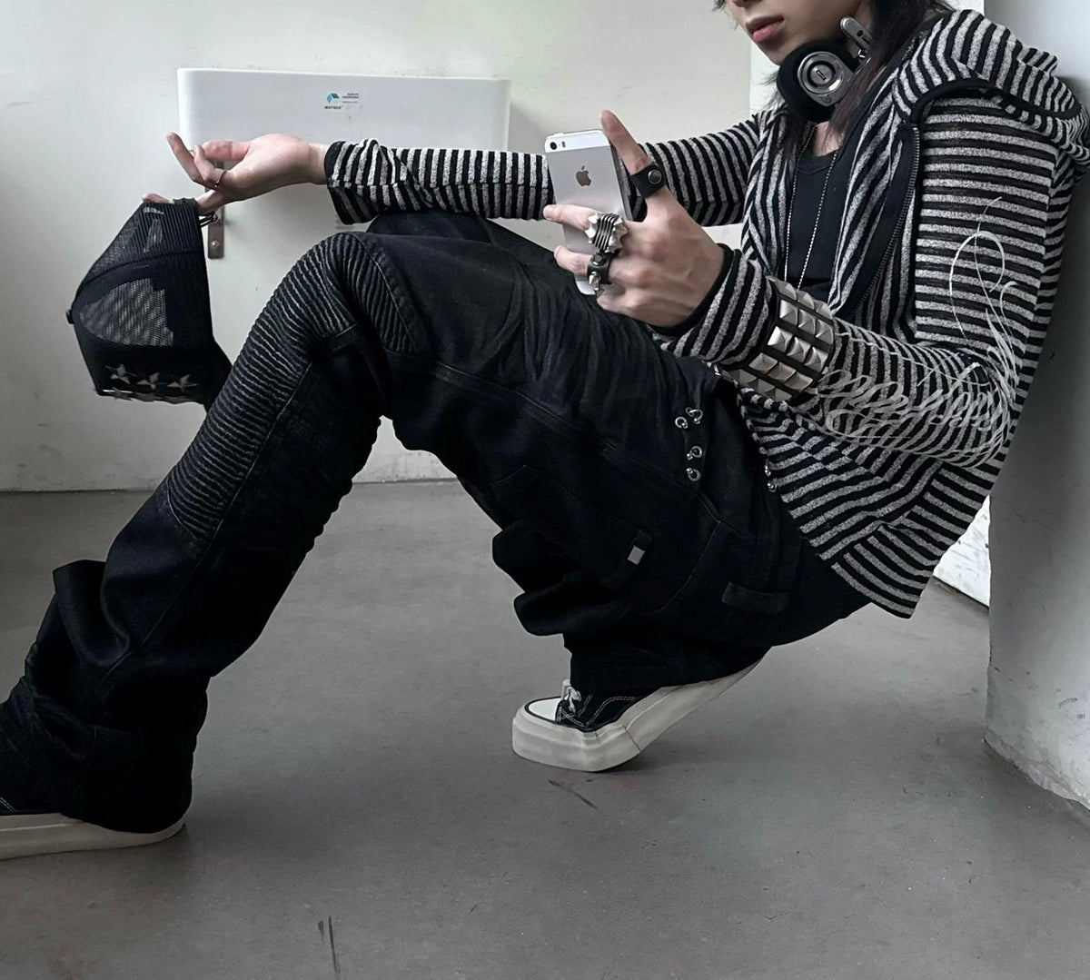 CUBIC RIPPLE WAX PANTS