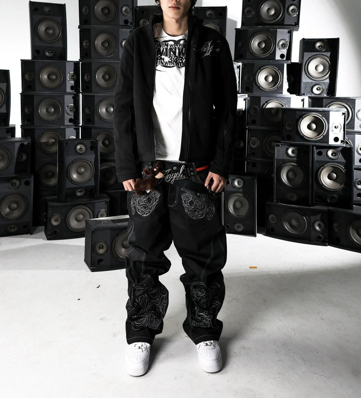 BAROQUE SKULL EMBROIDERED PANTS