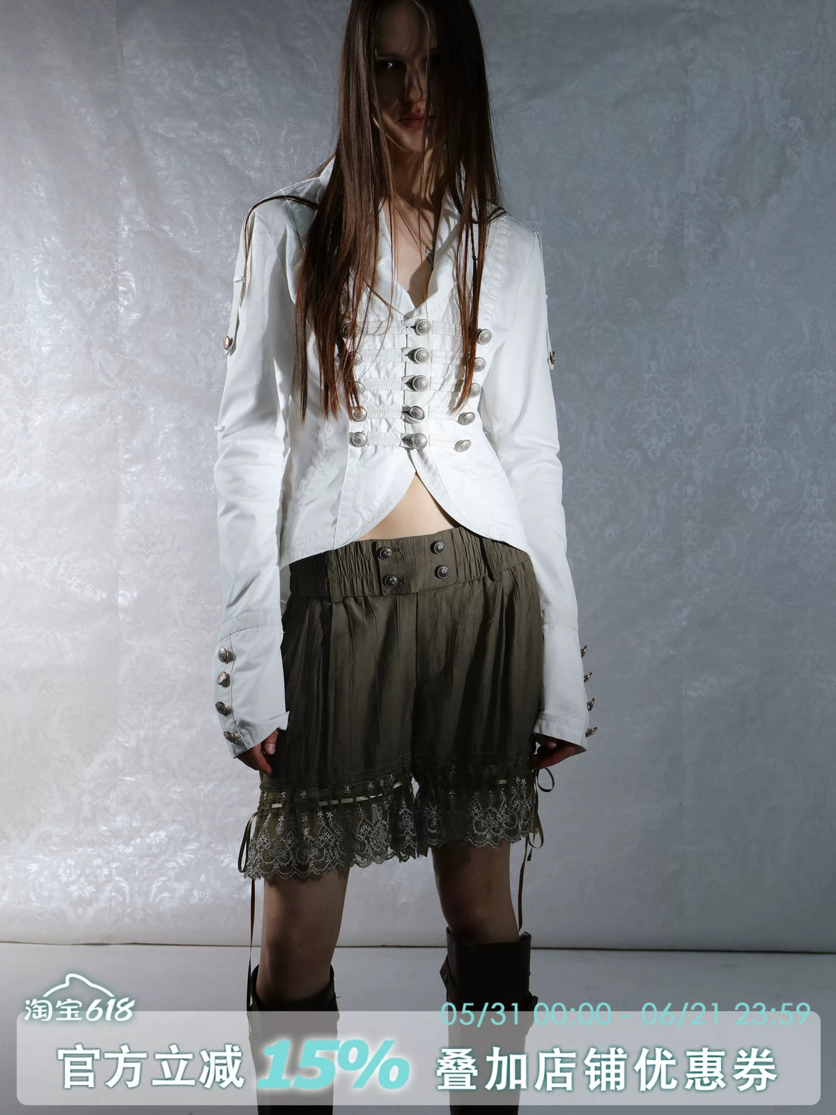 VINTAGE LACE FLUFFY BLOOMER SHORTS
