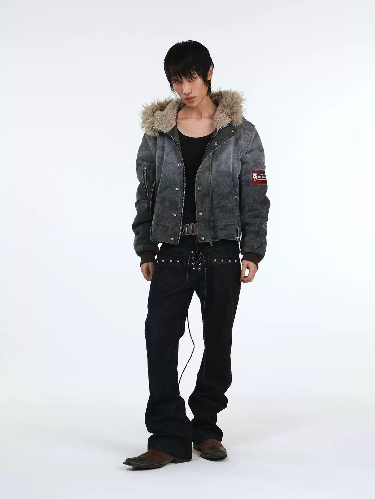 HOODED BOMBER JACKET WITH BADGE