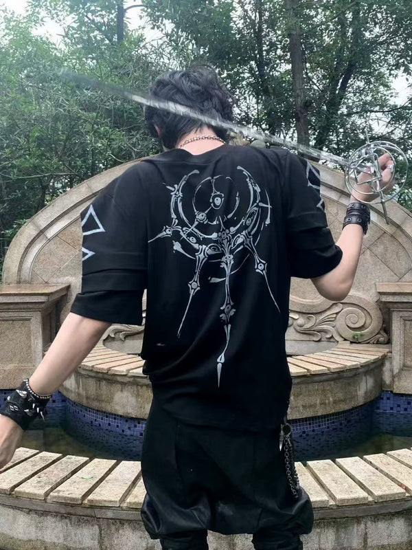 NICHE ARMOR CUFF V-NECK TEE