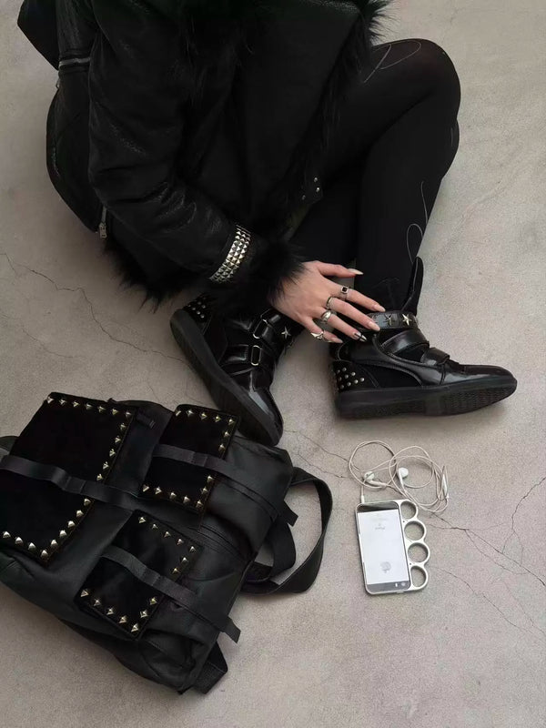 RETRO RIVET PLATFORM SNEAKERS