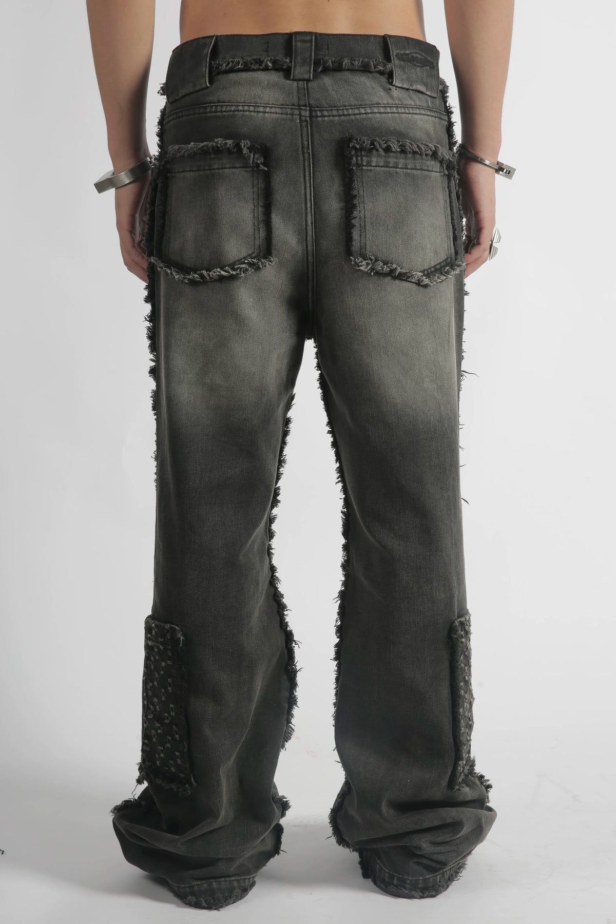 FLARED DENIM WASH JEANS