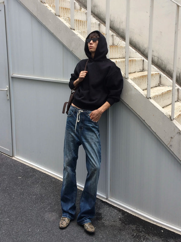 DISTRESSED NAVY MICRO JEANS