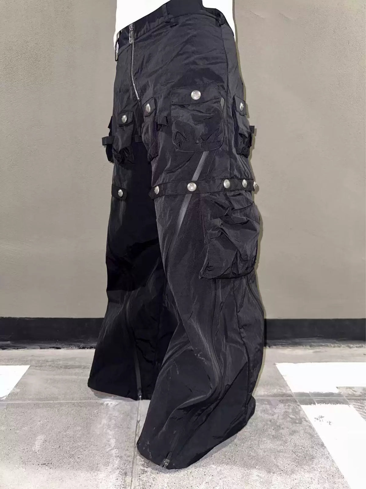 WINDPROOF WIDE LEG NYLON PANTS