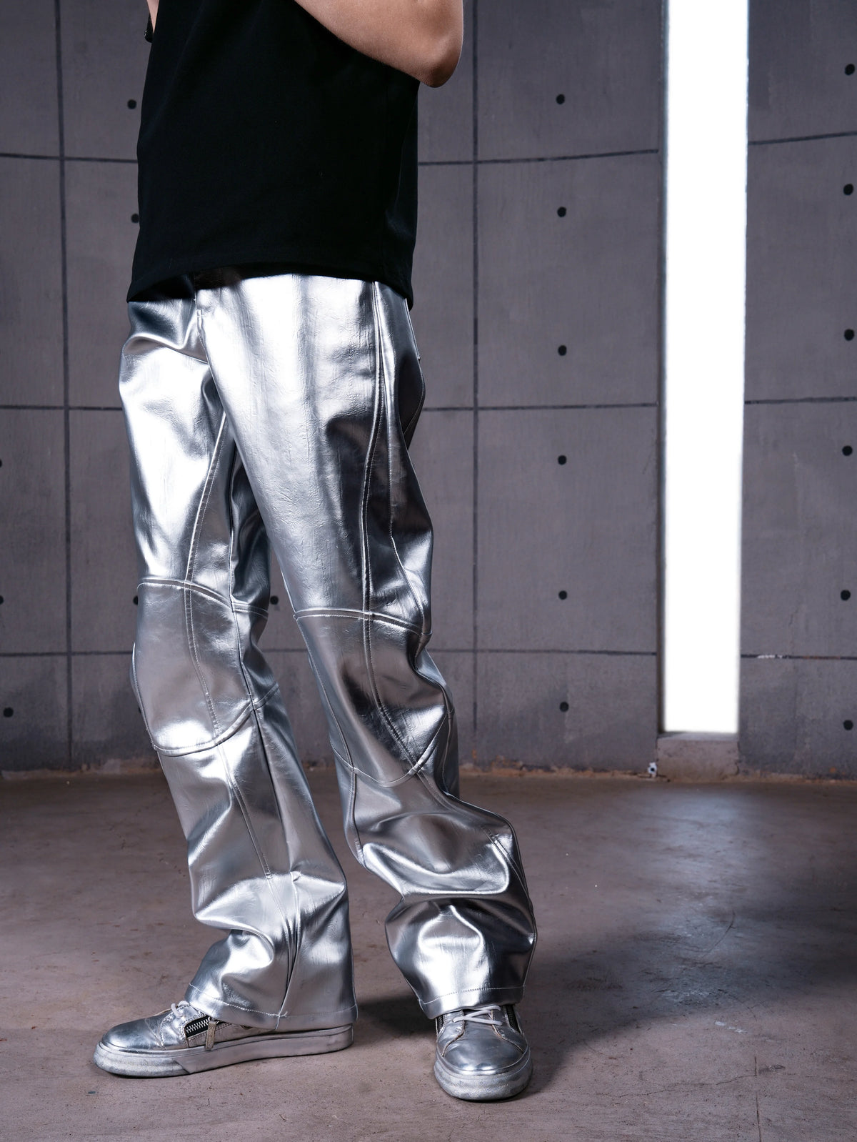 SILVER LIQUID LEATHER STRAIGHT LEG PANTS