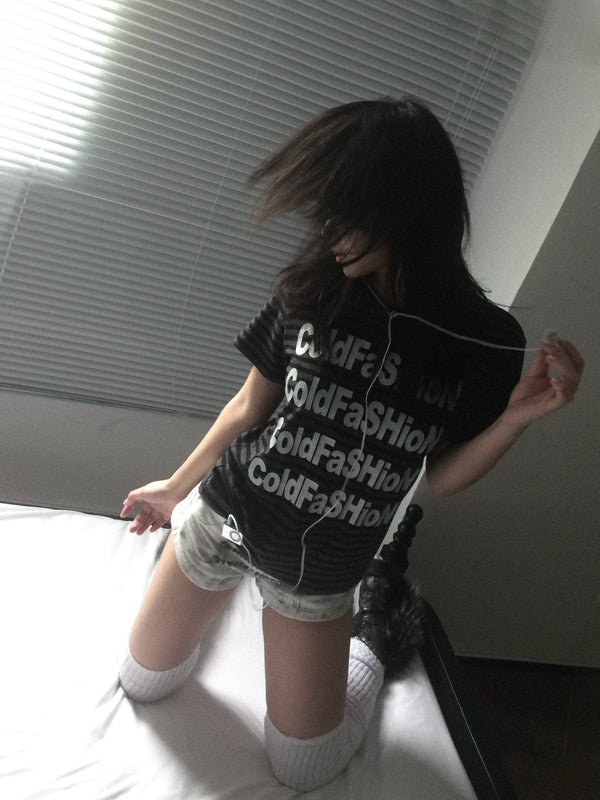 SHINY SILVER STRIPED T-SHIRT