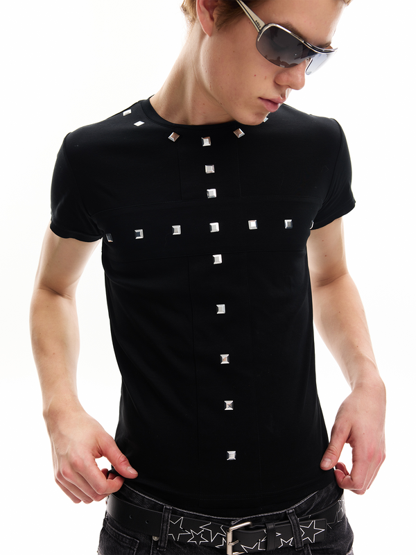 BLACK SLIM FIT RHINESTONE TEE