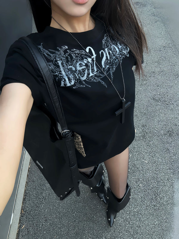 GOTHIC SLOGAN T-SHIRT