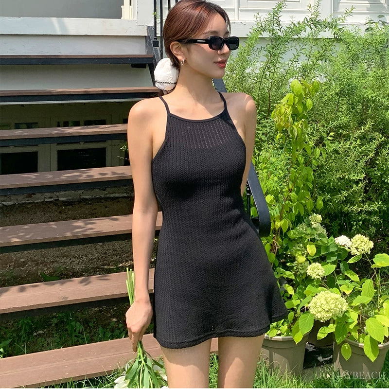 BACKLESS KNIT TWO-PIECE SWIMSUIT