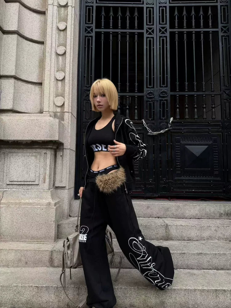 RIVET-STYLE SPORTS HOODIE JACKET
