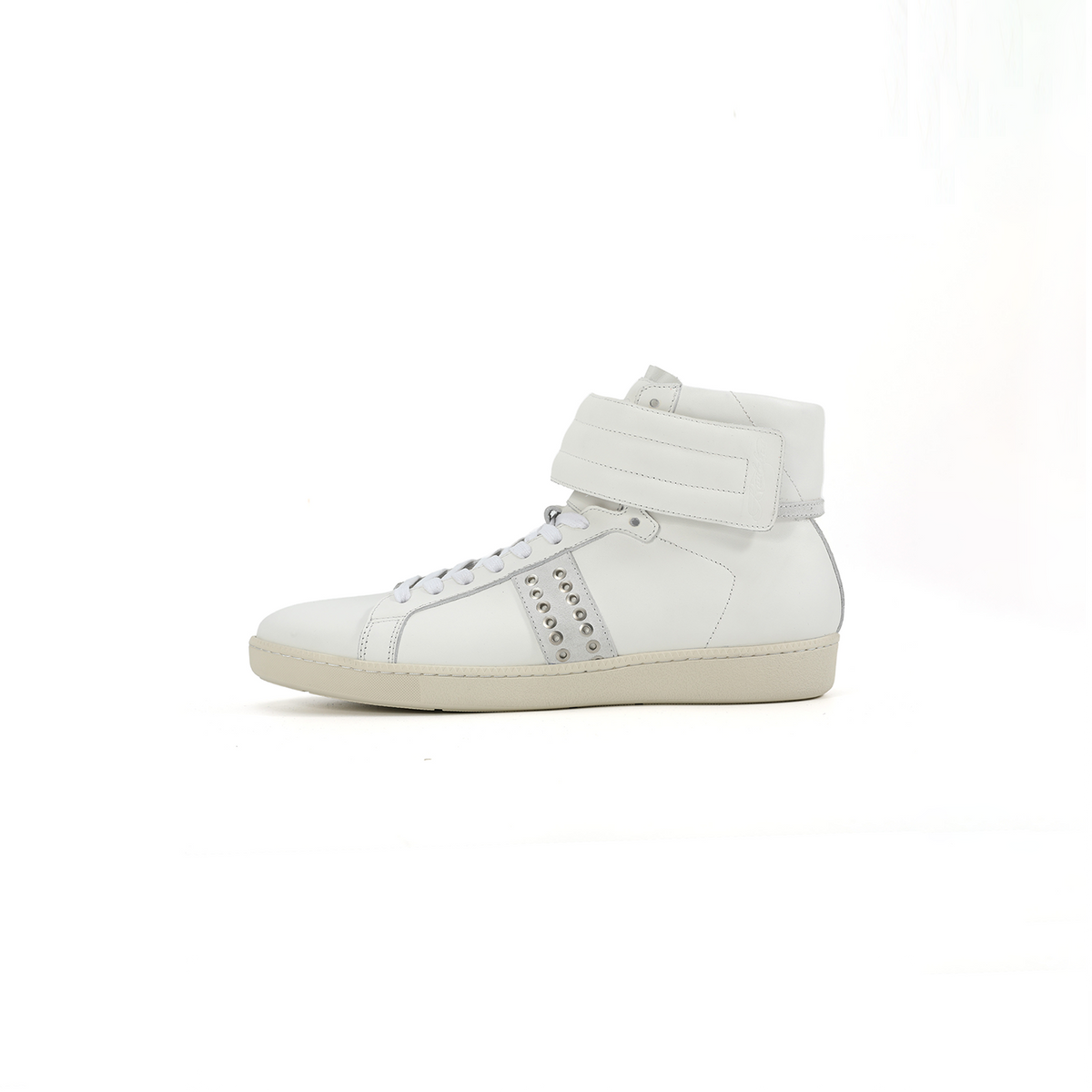 RETRO RIVET HIGH-TOP SNEAKERS