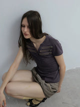 RETRO METAL BUTTON HENLEY TEE