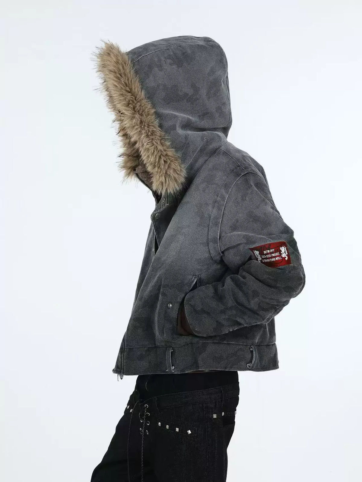 HOODED BOMBER JACKET WITH BADGE