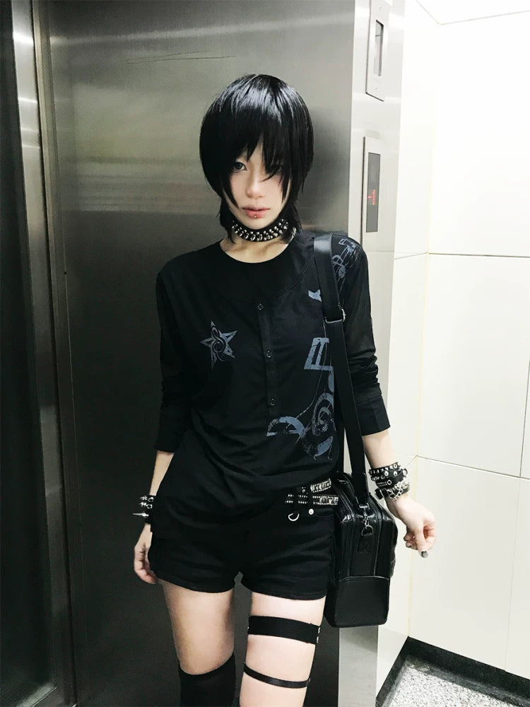 TRANSPARENT LAYERED BUTTON T-SHIRT