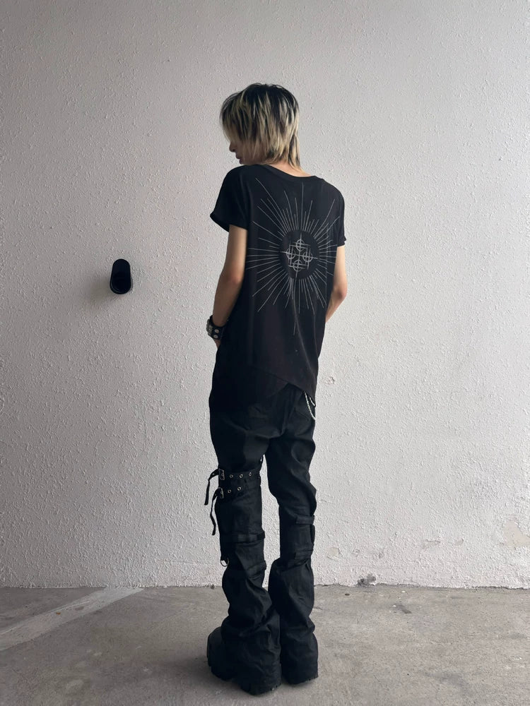 SWALLOWTAIL HEM T-SHIRT