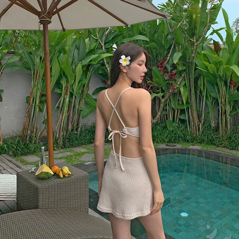 BACKLESS KNIT TWO-PIECE SWIMSUIT