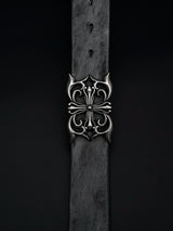 VINTAGE SCULPTED LEATHER BELT