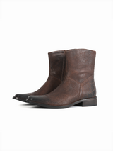 DISTRESSED LEATHER CHELSEA BOOTS