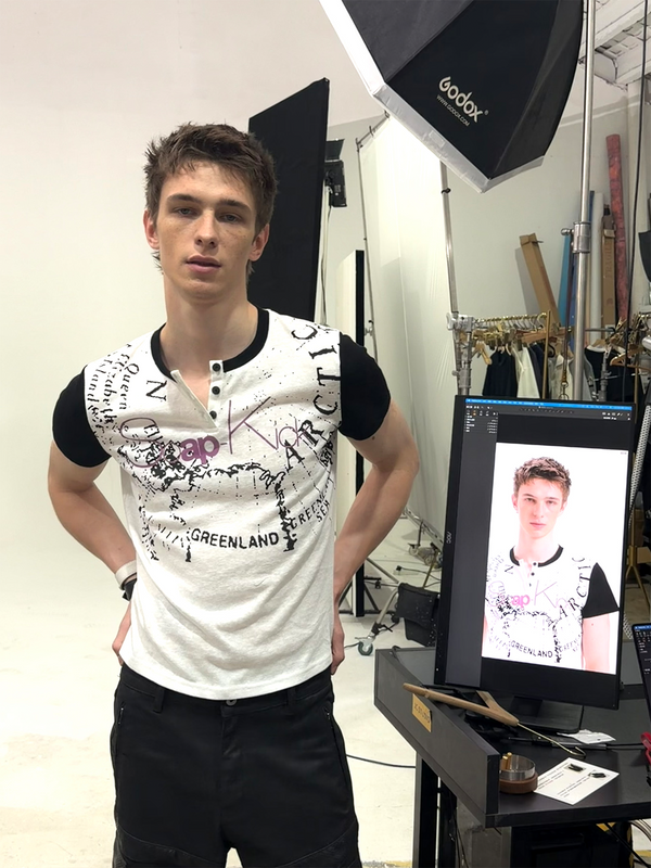 COLOR BLOCK PATCHWORK T-SHIRT